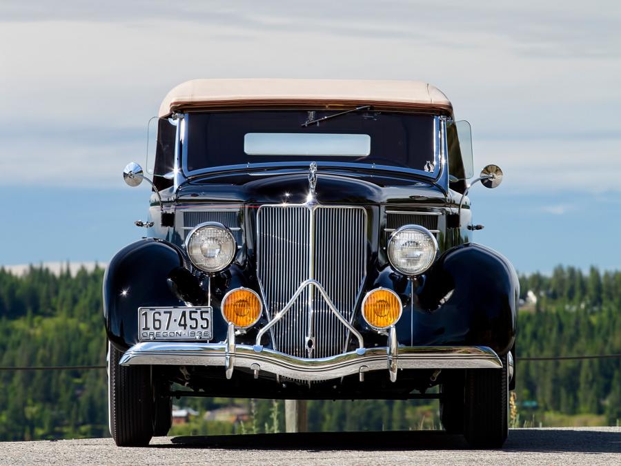  Ford V8 DeLuxe Roadster 1936 года  (фото 24 из 32)